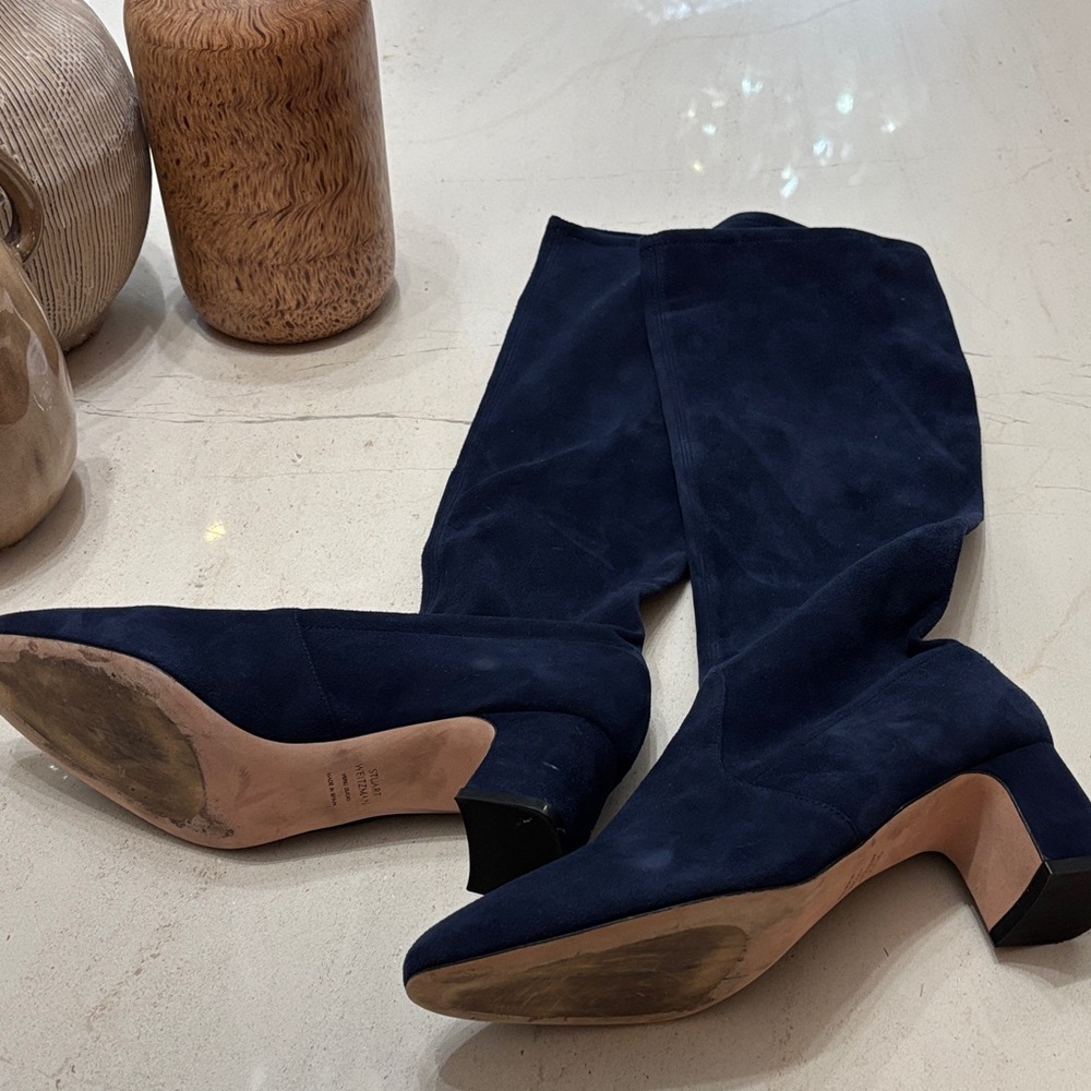 Elegant Navy Blue Women's Boots